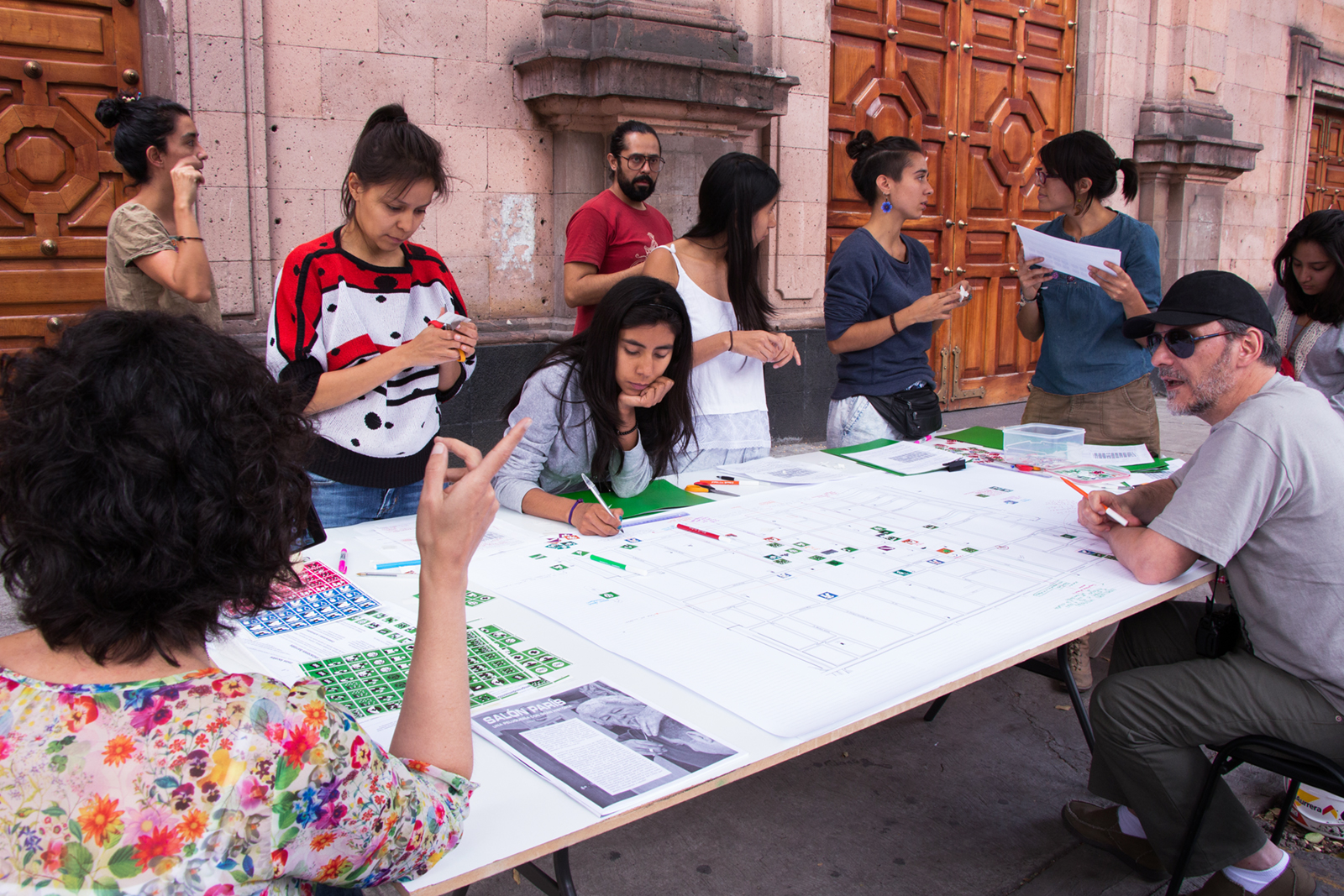 Poster for mapping in a public space, Mexico City, 2015